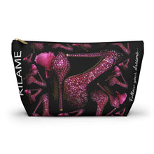 Load image into Gallery viewer, Accessory Pouch w T-bottom 'Follow your dreams'