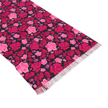 Load image into Gallery viewer, Light Scarf 'Pink Roses'