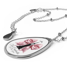 Load image into Gallery viewer, Cinderella Oval Necklace