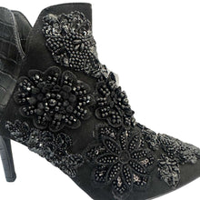 Load image into Gallery viewer, Vadela Boots Size EU 39/ USA 9