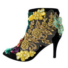 Load image into Gallery viewer, Kallie Boots Size EU 40/ USA 10