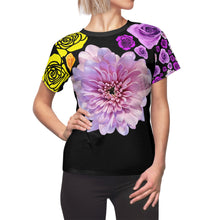 Load image into Gallery viewer, Tee 'Pesela flower'