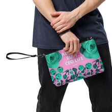 Load image into Gallery viewer, Crossbody bag 'Always busy'