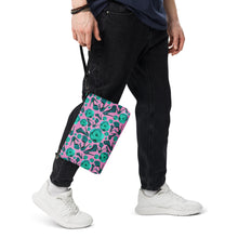 Load image into Gallery viewer, Crossbody bag 'Always busy'
