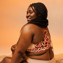 Load image into Gallery viewer, Longline sports bra 'Never give up'