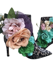 Load image into Gallery viewer, Nature Boots Size EU 39/ USA 9