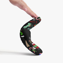 Load image into Gallery viewer, Unisex Classic Cotton Slippers east 'Christmas in New York'