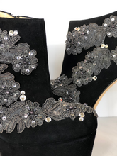 Load image into Gallery viewer, Lady Boots Size EU 38/ USA 8 Size EU 39/ USA 9