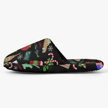 Load image into Gallery viewer, Unisex Classic Cotton Slippers east 'Christmas in New York'