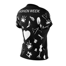 Load image into Gallery viewer, Tee 'I love NYFW'