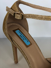 Load image into Gallery viewer, Venezia pump Size EU 39/ USA 8.5