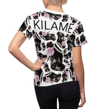 Load image into Gallery viewer, Tee 'Lilac feathers boots'