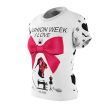 Load image into Gallery viewer, Tee 'Fashion creations'