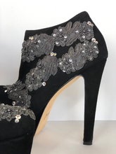 Load image into Gallery viewer, Lady Boots Size EU 38/ USA 8 Size EU 39/ USA 9