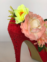 Load image into Gallery viewer, Flores Boots Size EU 39/ USA 9