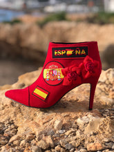 Load image into Gallery viewer, Spain Boots Size EU 39/ USA 8.5