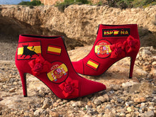 Load image into Gallery viewer, Spain Boots Size EU 39/ USA 8.5