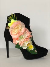 Load image into Gallery viewer, Roma Boots Size EU 38.5/ USA 8.5