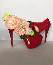 Load image into Gallery viewer, Flores Boots Size EU 39/ USA 9