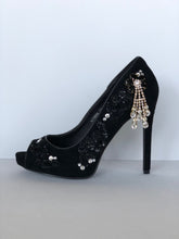 Load image into Gallery viewer, Margherita pump Size EU 38/ USA 8