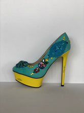 Load image into Gallery viewer, Rainbow pump Size EU 38.5/ USA 8.5