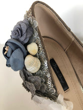 Load image into Gallery viewer, Silver Elsa pump Size EU 40/ USA 10