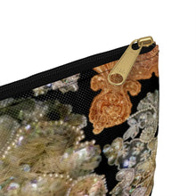Load image into Gallery viewer, Accessory Pouch Rib 'Nude embroidery'
