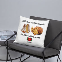 Load image into Gallery viewer, Pillow 'Pandoro o Panettone'
