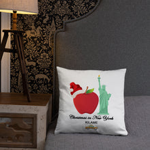 Load image into Gallery viewer, Pillow 'Christmas in New York Big Apple'