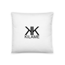 Load image into Gallery viewer, Pillow 'Christmas party'