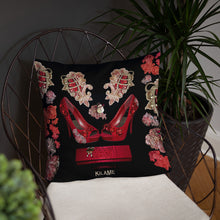 Load image into Gallery viewer, Pillow 'Holidays Couture'