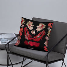 Load image into Gallery viewer, Pillow 'Holidays Couture'