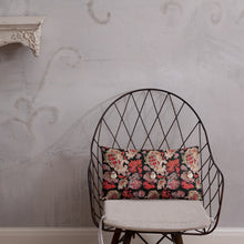 Load image into Gallery viewer, Pillow 'Holidays Couture'