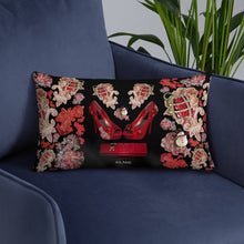 Load image into Gallery viewer, Pillow 'Holidays Couture'