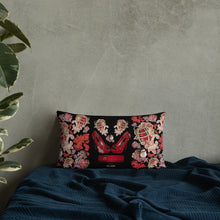 Load image into Gallery viewer, Pillow 'Holidays Couture'