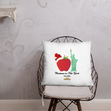 Load image into Gallery viewer, Pillow 'Christmas in New York Big Apple'