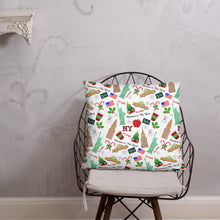 Load image into Gallery viewer, Pillow 'Christmas in New York Big Apple'