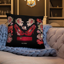 Load image into Gallery viewer, Pillow 'Holidays Couture'