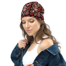 Load image into Gallery viewer, Women Beanie 'Holidays Couture'