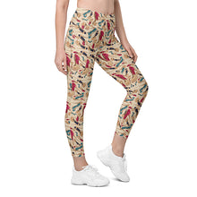 Load image into Gallery viewer, Crossover leggings with pockets Kase 'Travel blogger'