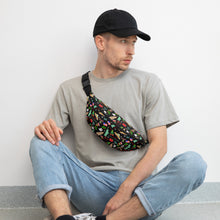 Load image into Gallery viewer, Fanny Pack West 'Christmas in New York'