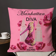 Load image into Gallery viewer, Premium Pillow 'Pink Diamond'