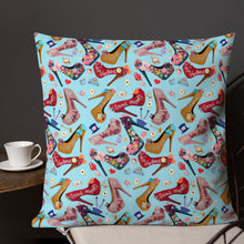 Load image into Gallery viewer, Pillow 'Wonderland'