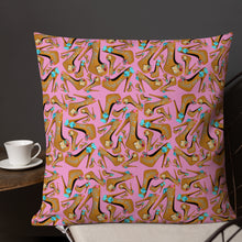 Load image into Gallery viewer, Pillow 'Eat me drink me'