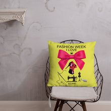 Load image into Gallery viewer, Pillow 'Fashion Week'