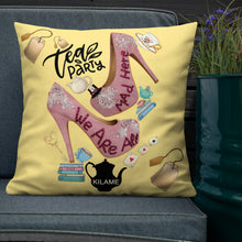 Load image into Gallery viewer, Pillow 'Tea Party'