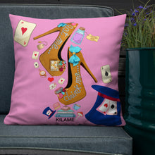 Load image into Gallery viewer, Pillow 'Eat me drink me'