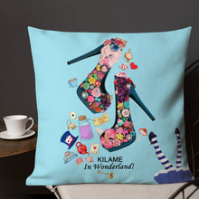 Load image into Gallery viewer, Pillow 'Wonderland'