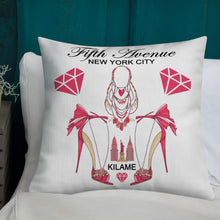 Load image into Gallery viewer, Premium Pillow 'Fifth Avenue'