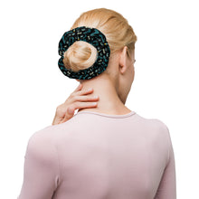 Load image into Gallery viewer, Scrunchie 'Mood Queen'